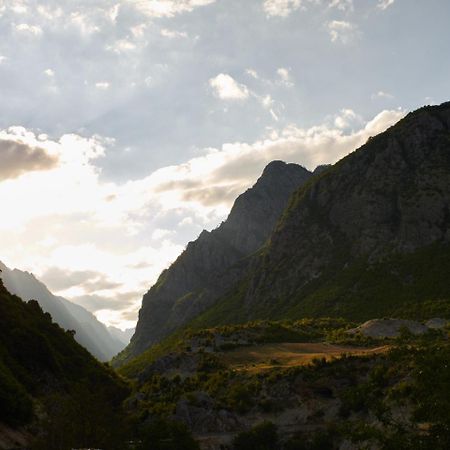 Hostel Rilindja Valbona Esterno foto